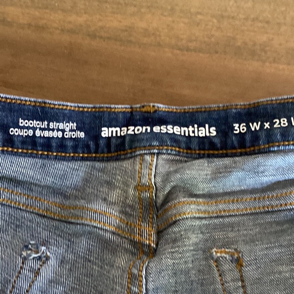 Amazon essentials jeans - Picture 2 of 3